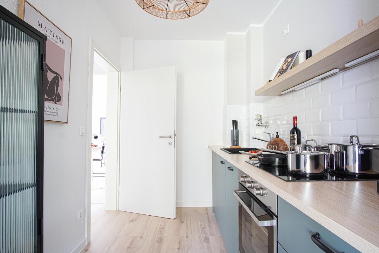 Homefy Feel-Good Apartment - Own Parking, Balcony And Garden Essen Exterior photo